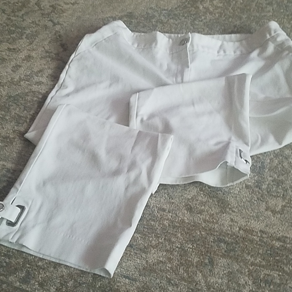 White crop pants, sz 12 curvy